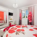 Nyaraló Gabriel By Interhome Labin