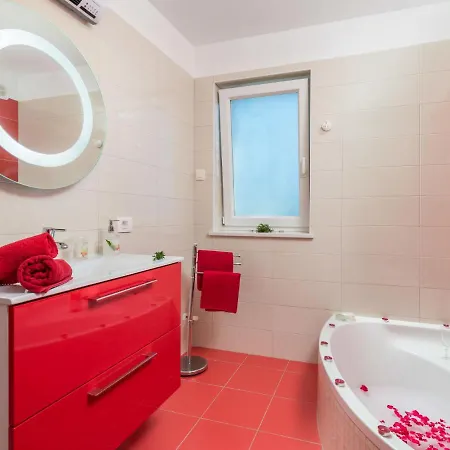Holiday home Gabriel - Lbn417 By Interhome *