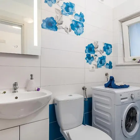 Gabriel - Lbn417 By Interhome * Labin (Istria)